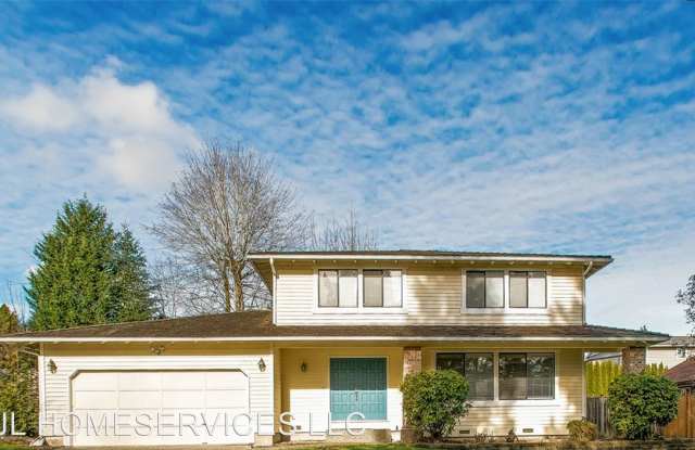 17320 NE 17th PL - 17320 Northeast 17th Place, Bellevue, WA 98008