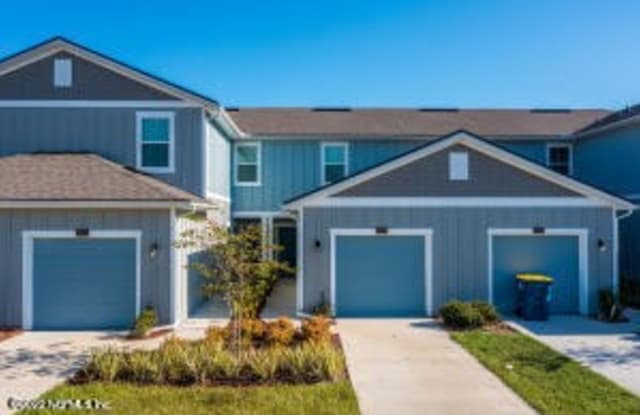 877 CAPITOL PKWY - 877 Capitol Parkway, Jacksonville, FL 32218