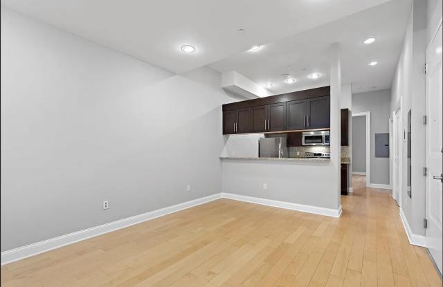 Photo of 100 TIDEWATER ST