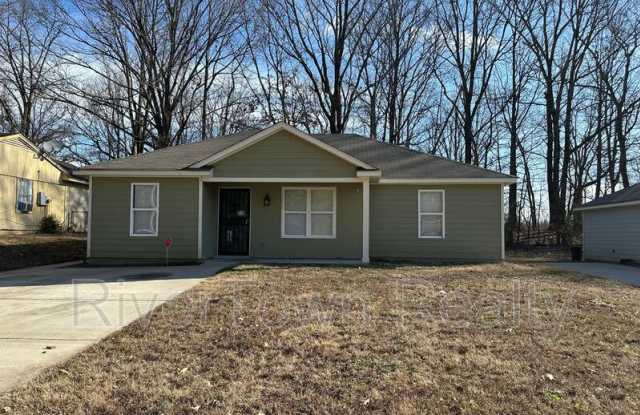 3858 Ajanders Dr - 3858 Ajanders Drive, Memphis, TN 38127