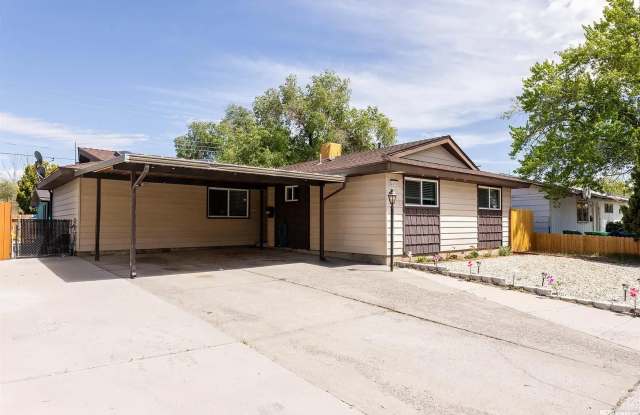 Photo of Single-Story Home in Sparks!