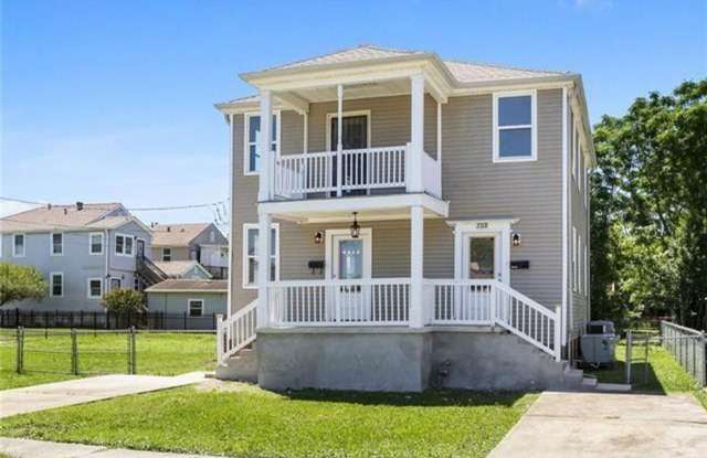 Photo of Spacious 2BD/1BA in Gentilly