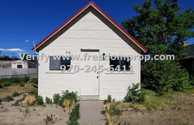 Photo of Tiny House Living! 1 Bedroom 1 Bath House