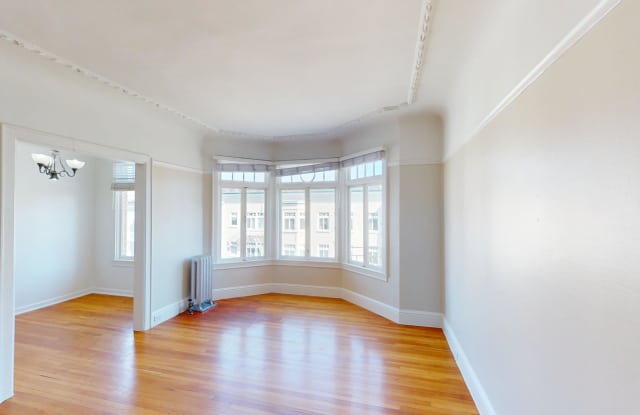 Photo of 2975 Van Ness Apartments