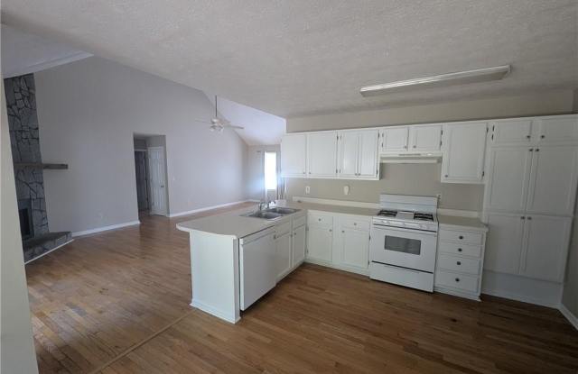 1995 Holly Cove Road