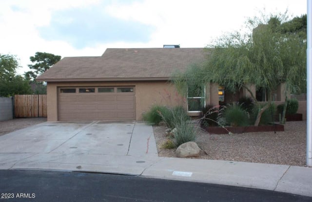 1761 S Henkel Circle - 1761 South Henkel Circle, Mesa, AZ 85202