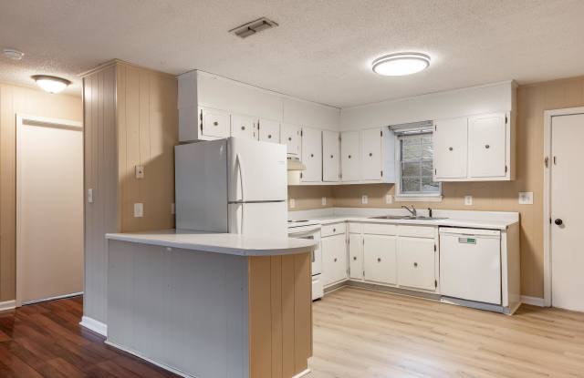 125 Swafford Road - B