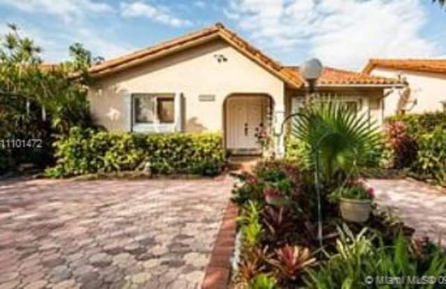 10345 NW 127th St - 10345 Northwest 127th Street, Hialeah Gardens, FL 33018