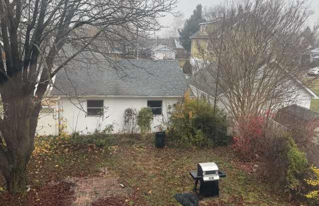 307 North 6th Avenue