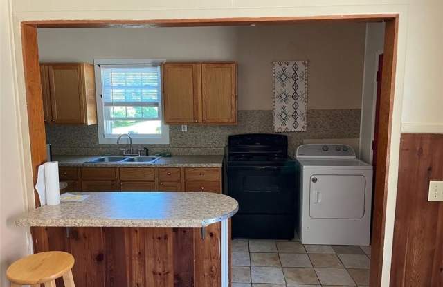 7128 DAWSONVILLE Highway