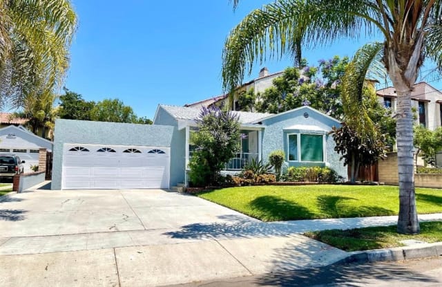 1326 Park Avenue - 1326 Park Avenue, Long Beach, CA 90804