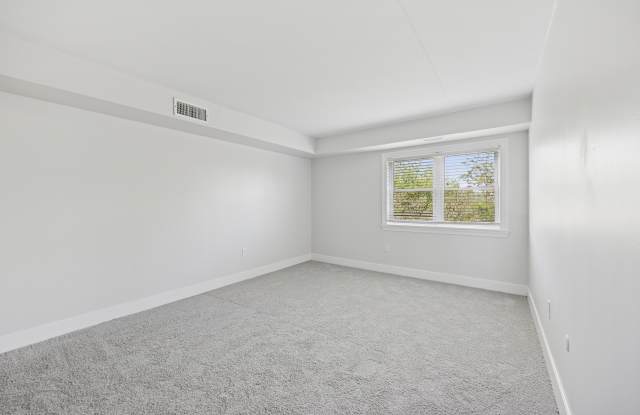 The Gateway Towers at Packer Park