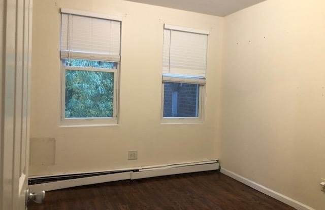 44-25 Douglaston Parkway