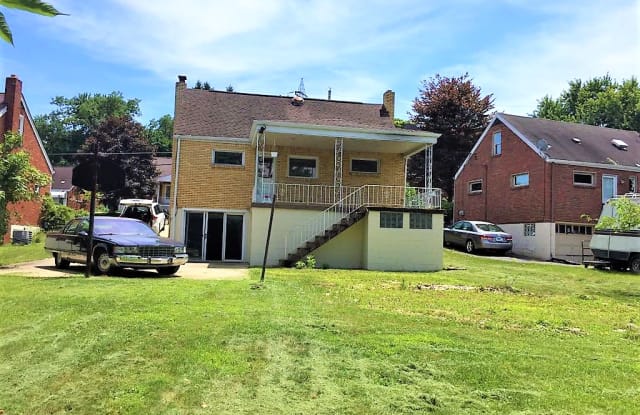 514 Nordeen Drive - 514 Nordeen Drive, West Mifflin, PA 15122