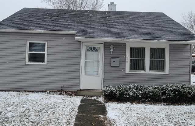 822 McKinnie Avenue - 822 McKinnie Avenue, Fort Wayne, IN 46806