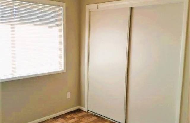 50 N CASA GRANDE Avenue unit: 6