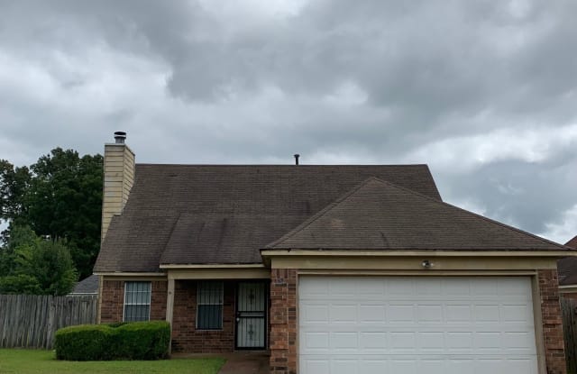 4406 Cleopatra Dr - 4406 Cleopatra Dr, Shelby County, TN 38128