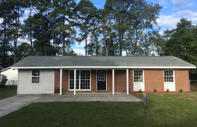 105 Oakview St - 105 Oakview Street, Hinesville, GA 31313