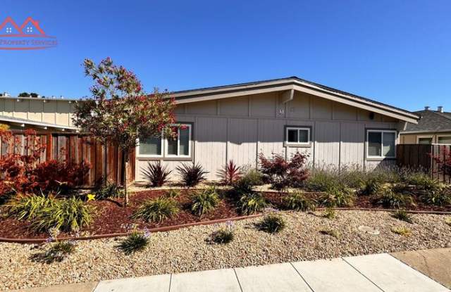 1829 El Parque Court