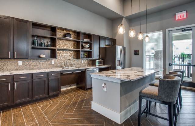 Palladium Glenn Heights