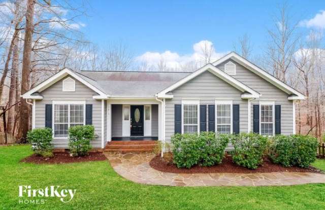 7815 Pinetuck Lane