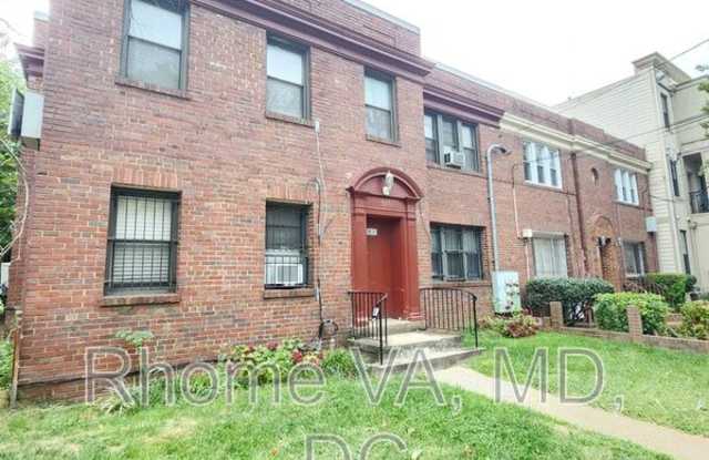 Photo of 515 Franklin St. NE