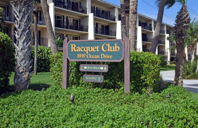 3939 Ocean Drive unit: 201A