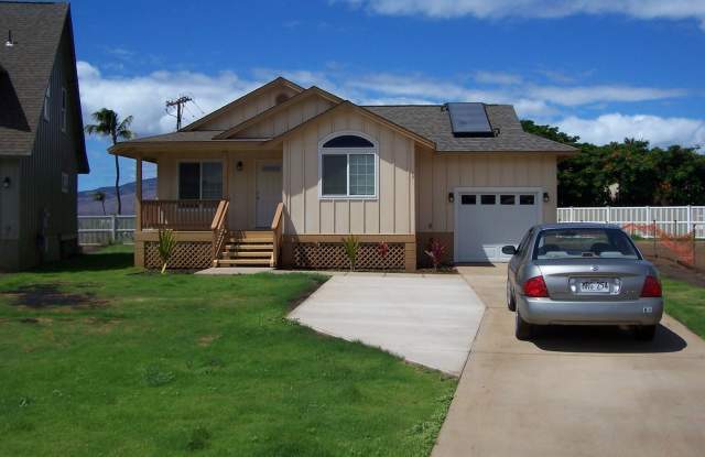 Residential Home at Wai'apo Street Available 6/6/26