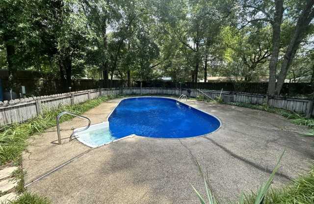 1511 Texas Parkway