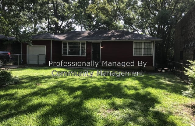 2741 Iowa St - 2741 Iowa Street, Baton Rouge, LA 70802