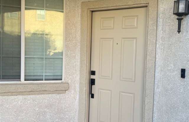 10477 Meadow Village Street