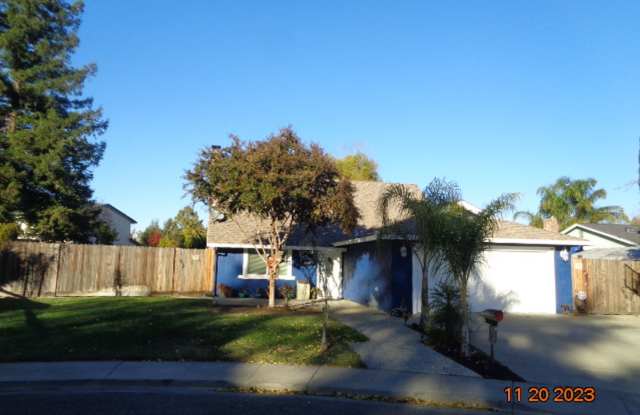 Photo of 720 Devonshire (FOR RENT) Dixon