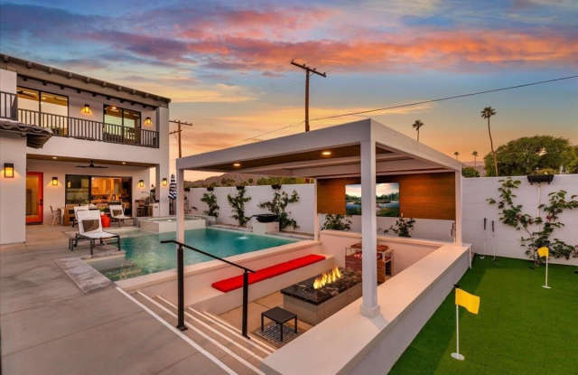 Photo of 51116 Avenida Mendoza