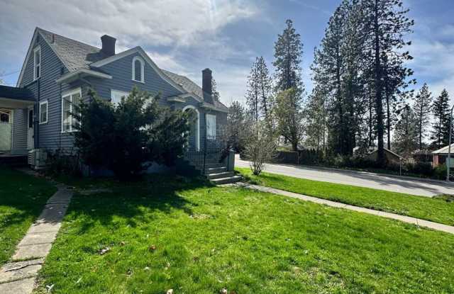 South Hill Home Available Now! - 1323 West 18th Avenue, Spokane, WA 99203