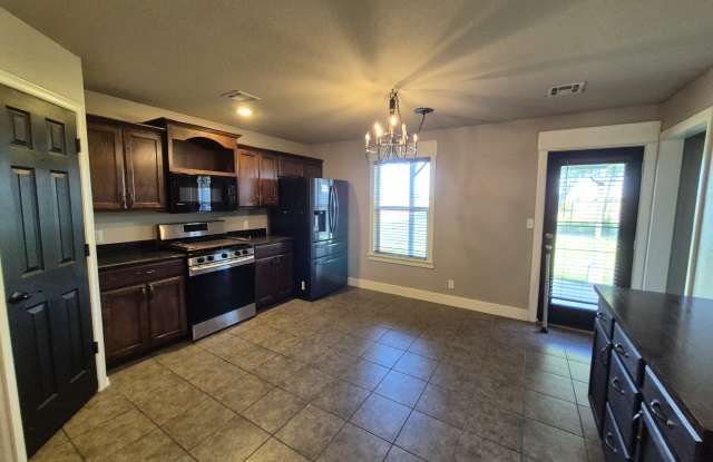 18202 East 43rd Street
