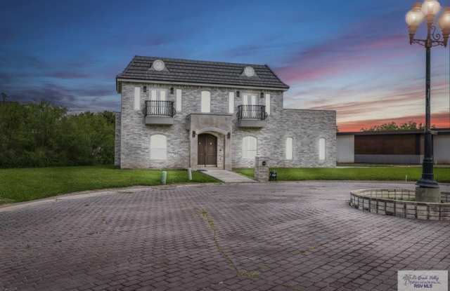 3301 W COBBLESTONE CREEK DR.