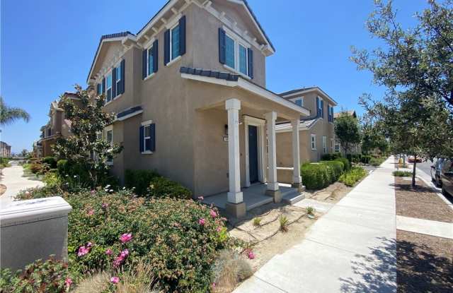 5856 SILVEIRA Street