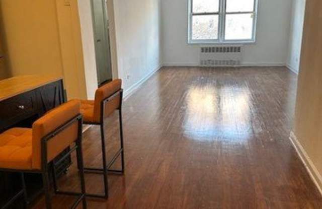 Photo of 90-10 34 Avenue unit: 3S