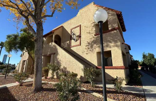 4310 Sanderling Circle - 104