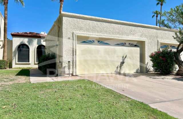 1906 E Sunburst Ln