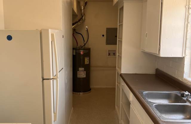 2824 S Coconino Vista