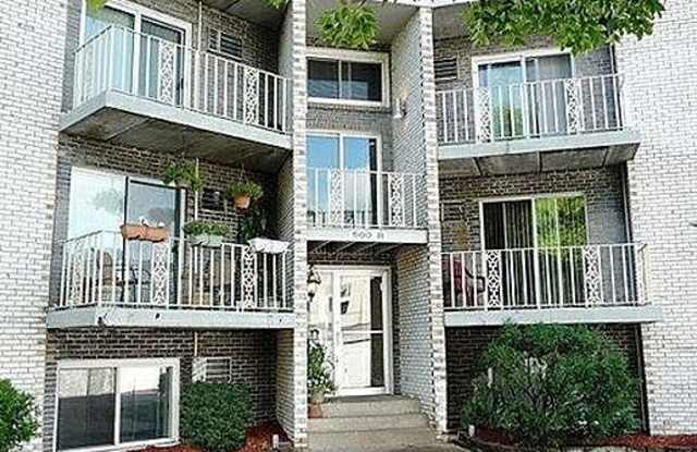 Anoka Flats Apartments