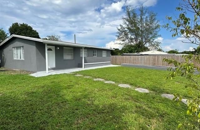 1412 NW 19th Ave - 1412 Northwest 19th Avenue, Fort Lauderdale, FL 33311