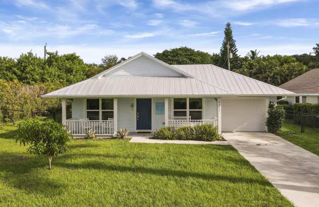 Photo of 9155 SE Athena Street