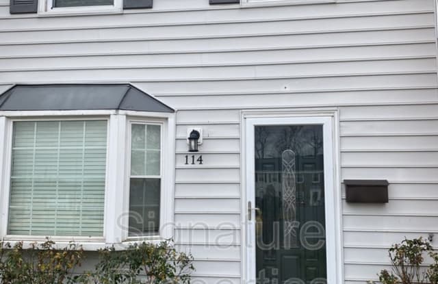 114 Southampton Dr - 114 Southampton Drive, Vinton, VA 24179