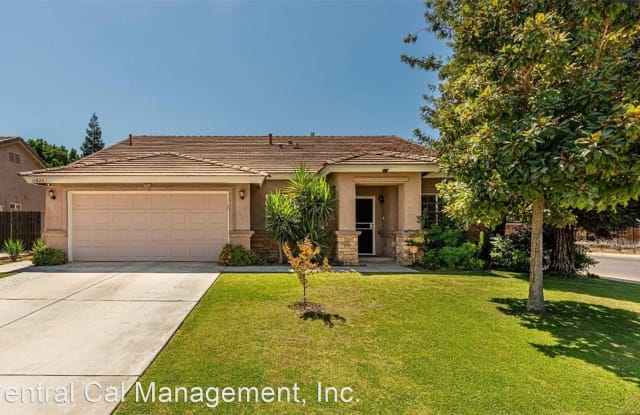 11823 Darlington Ave - 11823 Darlington Avenue, Bakersfield, CA 93312