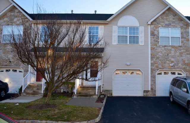 7 Mindy Dr
