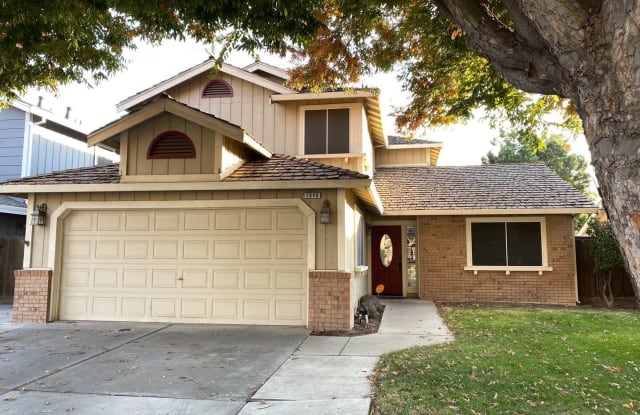 2640 Beatrice Ln - 2640 Beatrice Lane, Modesto, CA 95355