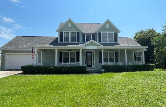 Photo of 3/2.5 Home in St Cloud located on 1 acre!