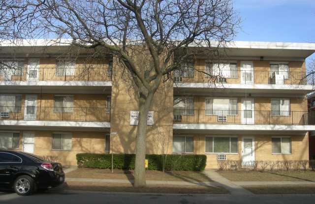 2135 Lorraine Ave.Apt 9